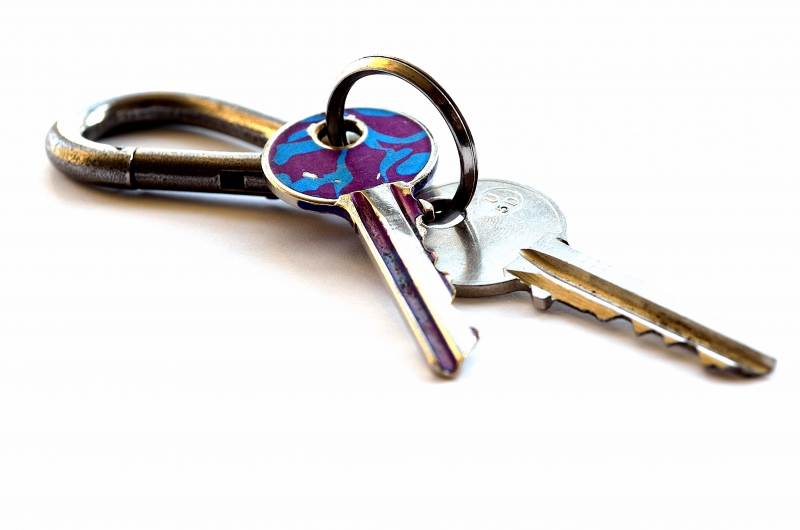 serrurier-NEOULES-min_keys-20290